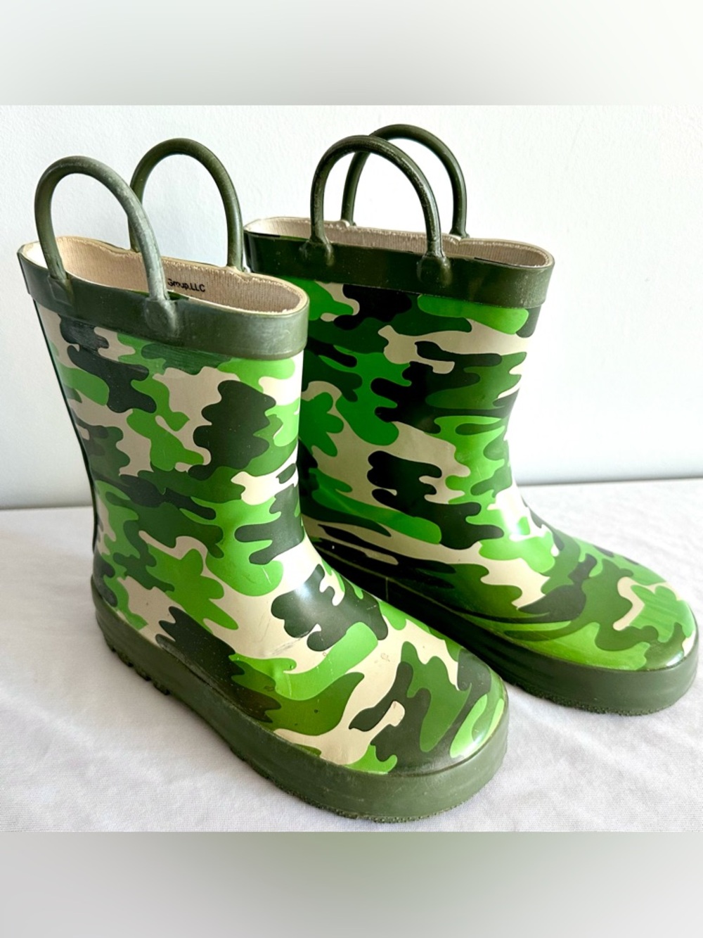 Kids Rain Boots Size 11/12 Green Camo Rubber Waterproof Pull-On